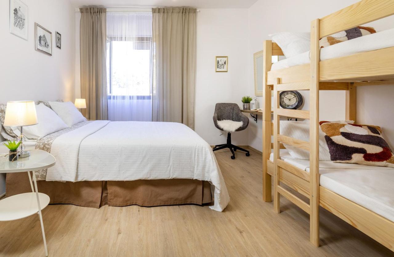 Apartments Mario 2 พูลา ภายนอก รูปภาพ