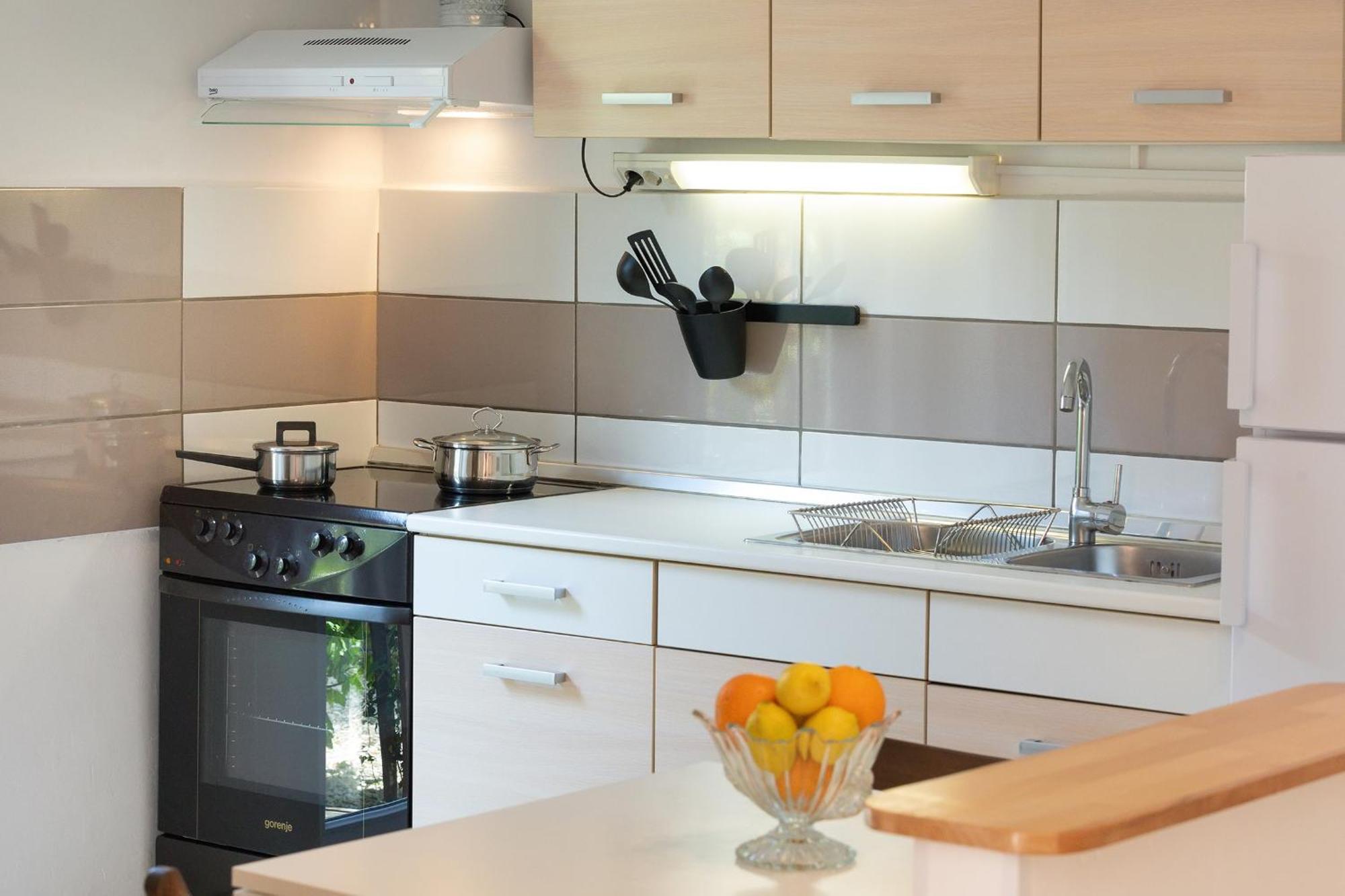 Apartments Mario 2 พูลา ภายนอก รูปภาพ